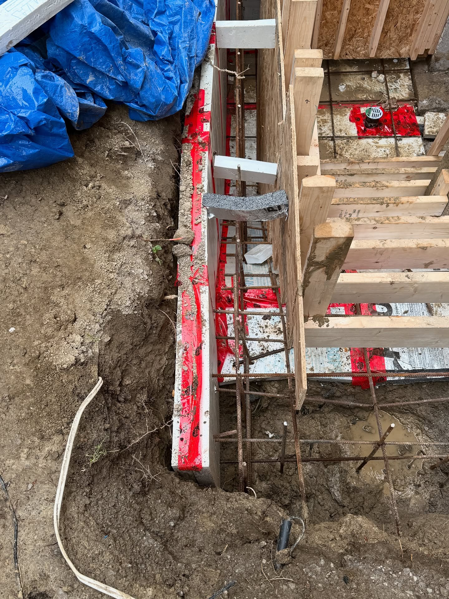 365days.earthworks_1749440265_3650892017728477590_710861221416245